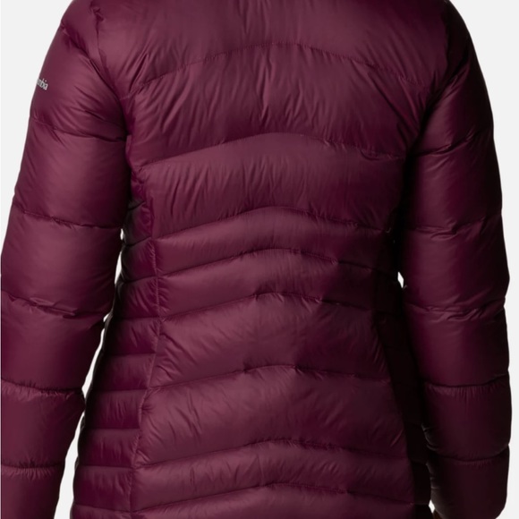 I am selling a Columbia Womens Autumn Park Down Hooded Mid Jacket. Size Small - Picture 7 of 9